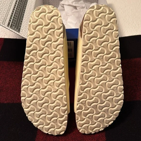 Birkenstock Milano Big Buckle size 10/41 medium/narrow. Retail $180 - Picture 4 of 6